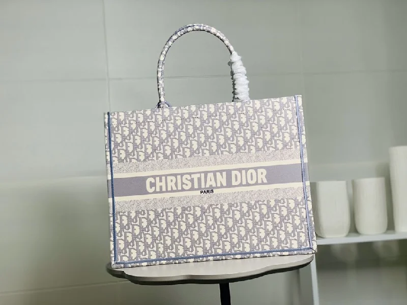 GlitzyBags - Designer bags by Dior 129